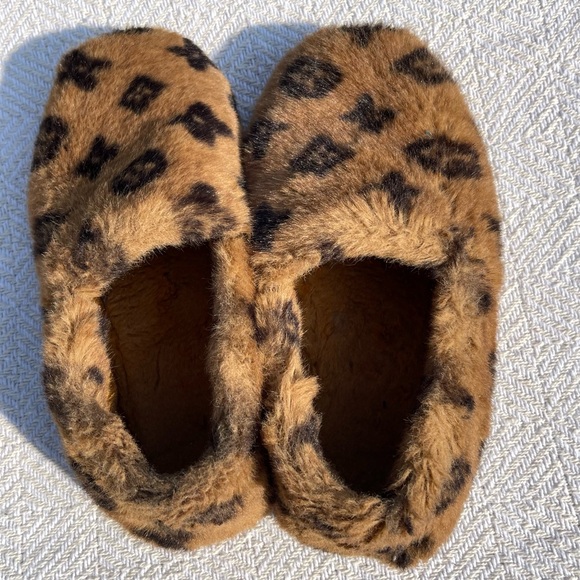Fluffy Brown Loafer Slippers - Picture 4 of 4
